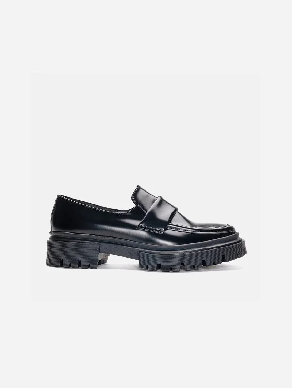 Sustainable Women's Recycled Material Loafers in Gray for Eco - Conscious ShoppersEsel Women's Vegan Leather Chunky Loafers | Black Sustainable Women's Recycled Material Loafers in Gray for Eco - Conscious ShoppersEsel Women's Vegan Leather Chunky Loafers | Black