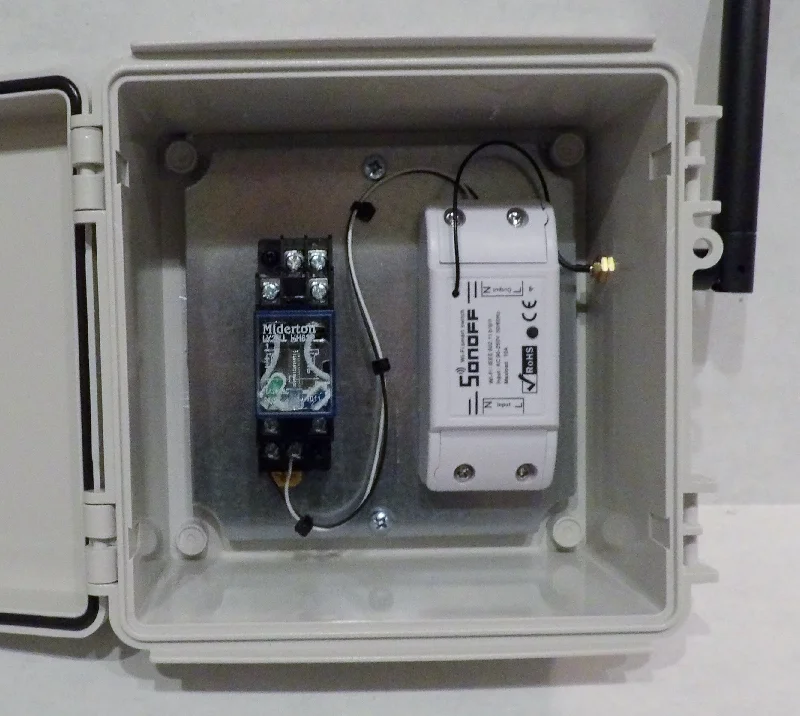 Wi-Fi Controlled Relay (120V) - Works with Amazon Alexa or Android and iOS free eWeLink app. Use Cell Phone, Tablet or Alexa to Control from Anywhere Wi-Fi Controlled Relay (120V) - Works with Amazon Alexa or Android and iOS free eWeLink app. Use Cell Phone, Tablet or Alexa to Control from Anywhere