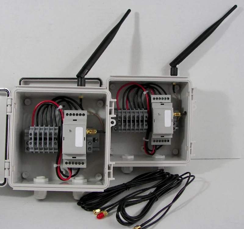 Industrial 900 MHz Wireless Remote Control Switch Transmitter / Control Receiver Industrial 900 MHz Wireless Remote Control Switch Transmitter / Control Receiver
