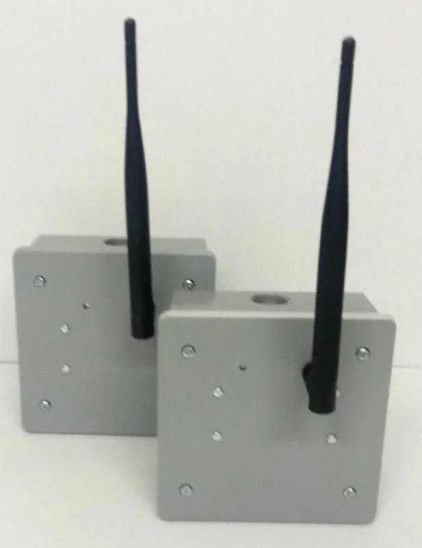Industrial Long Distance 2.4 GHz Wireless Remote Control Switch Transmitter / Relay Receiver Industrial Long Distance 2.4 GHz Wireless Remote Control Switch Transmitter / Relay Receiver