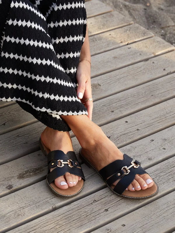 Shock - Absorbing Women's Sandals with a Soft Insole in Black for Active LifestylesFLORIE Shock - Absorbing Women's Sandals with a Soft Insole in Black for Active LifestylesFLORIE