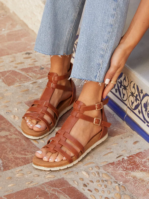 Women's Thong Sandals with a Beaded Design in Multicolor for a Beachy AestheticTOUR