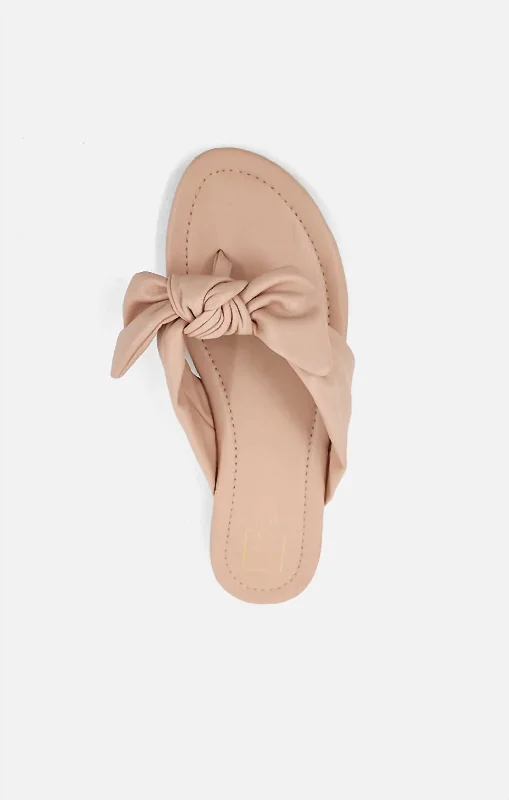Shock - Absorbing Women's Sandals with a Soft Insole in Black for Active LifestylesWomen's Dharma Sandal In Nude Shock - Absorbing Women's Sandals with a Soft Insole in Black for Active LifestylesWomen's Dharma Sandal In Nude