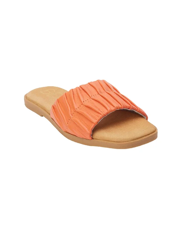 Adjustable Strap Women's Sandals with a Padded Heel in Pink for a Custom FitWomen's Viva Slide Sandal In Coral Adjustable Strap Women's Sandals with a Padded Heel in Pink for a Custom FitWomen's Viva Slide Sandal In Coral