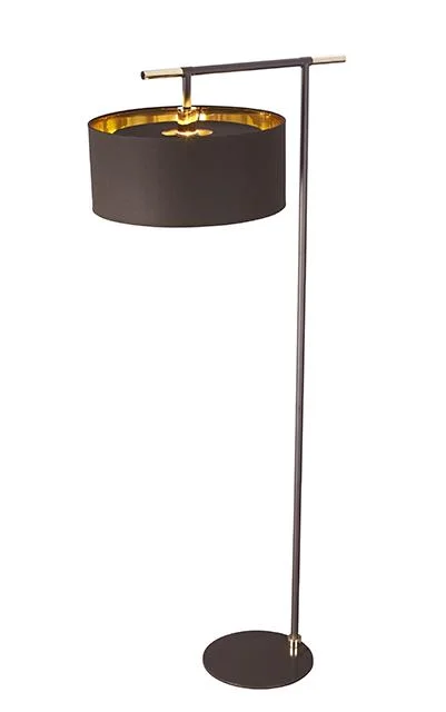 Victorian Style Floor Lamp for Traditional and Elegant InteriorsClimping Polished Brass Floor Lamp - ID 7667 Victorian Style Floor Lamp for Traditional and Elegant InteriorsClimping Polished Brass Floor Lamp - ID 7667