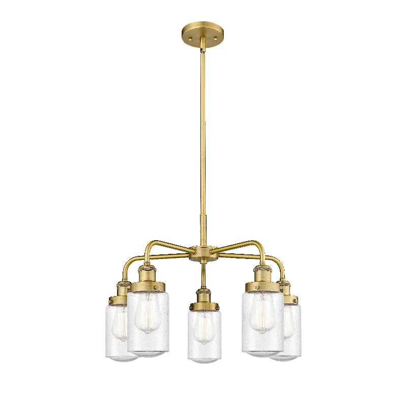 Chandeliers with Venetian Glass for a Luxurious LookChandeliers with Venetian Glass for a Luxurious LookInnovations Downtown Urban 916-5CR-BB-G314 Chandelier Light - Brushed Brass Chandeliers with Venetian Glass for a Luxurious LookChandeliers with Venetian Glass for a Luxurious LookInnovations Downtown Urban 916-5CR-BB-G314 Chandelier Light - Brushed Brass