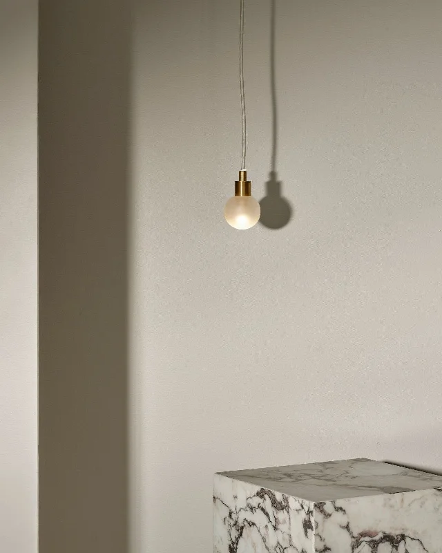 Industrial Style Ceiling Lights with Exposed Bulbs and Metal CagesIndustrial Style Ceiling Lights with Exposed Bulbs and Metal CagesMinimalist Orb Pendant Fabric Cord Industrial Style Ceiling Lights with Exposed Bulbs and Metal CagesIndustrial Style Ceiling Lights with Exposed Bulbs and Metal CagesMinimalist Orb Pendant Fabric Cord